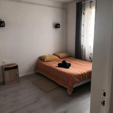 Yasmine Quarto em Acomodações Particulares Toulouse
